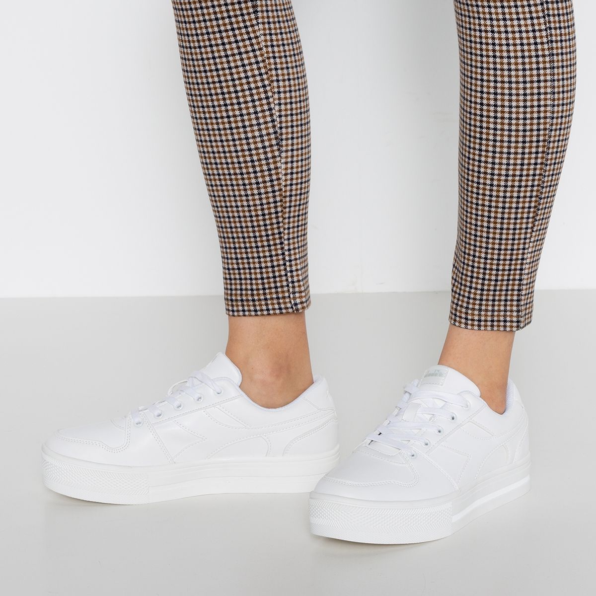 DIADORA - Zapatilla Urbana Mujer Diadora