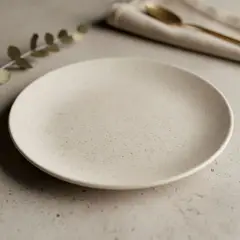 BASEMENT - Plato Ensalada Gres