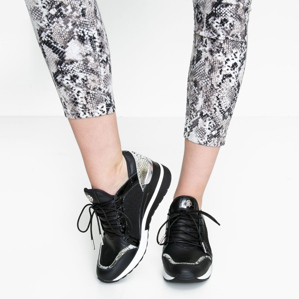 ROBERTO CAVALLI - Zapatilla Urbana Mujer Courtney Ne