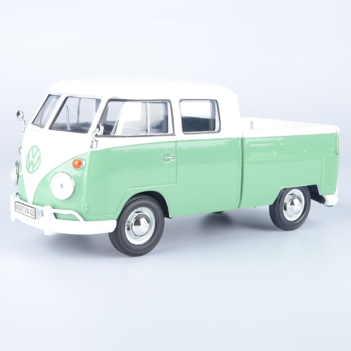 MOTORMAX - Auto Coleccion Volkswagen Double Cab Pick Up 1:24