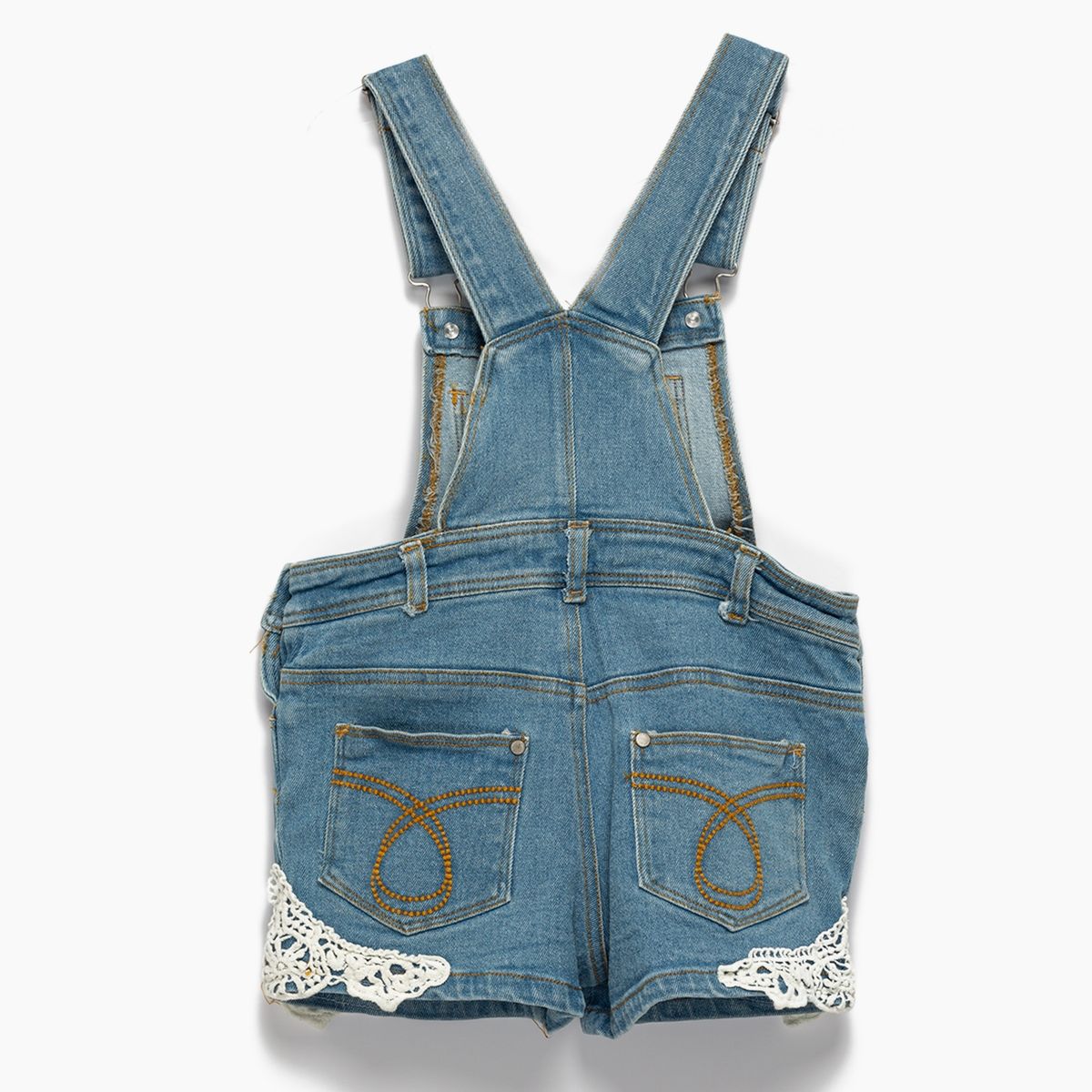 YAMP - Jardinera Niña