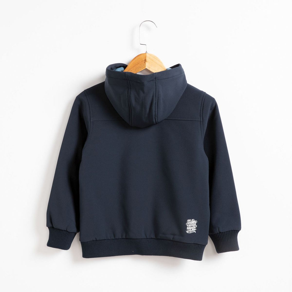 HOT WHEELS - Hot Wheels Softsheel Escolar , 94% Poliester 6% Elastano, Con Gorro , Pretina Y Puños Dobles ,1 Bolsillo Tipo Canguro, Incluye Etiqueta De Nombre