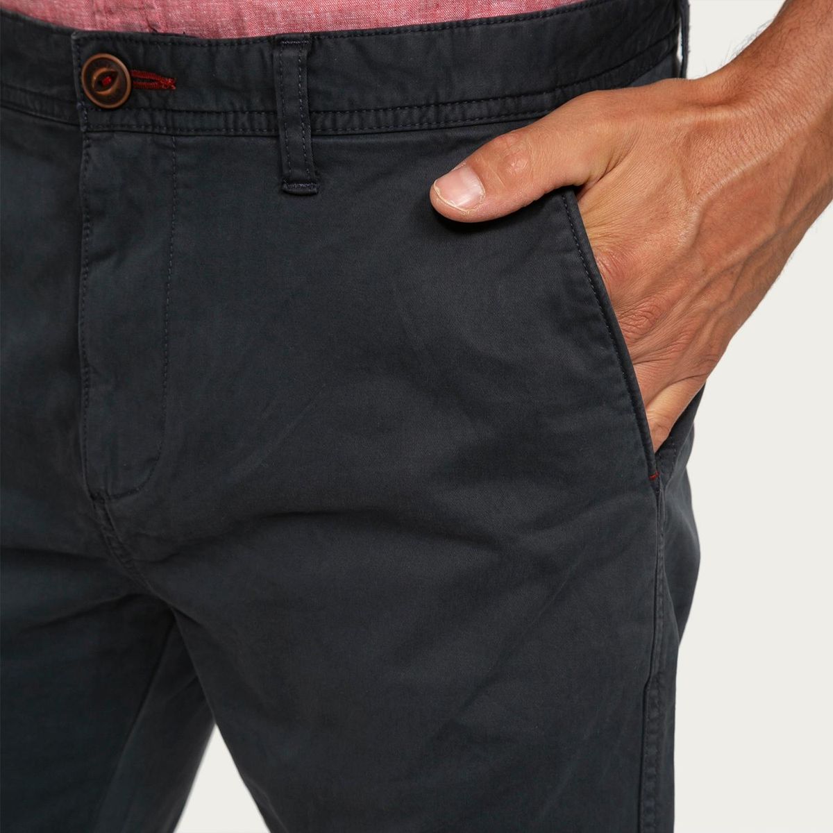 UNIVERSITY CLUB - Pantalón Chino Hombre