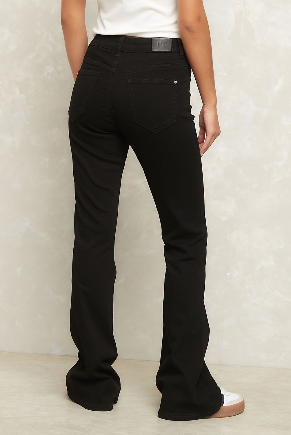 SYBILLA - Jeans Sybilla Grace Flare Tiro Alto Mujer