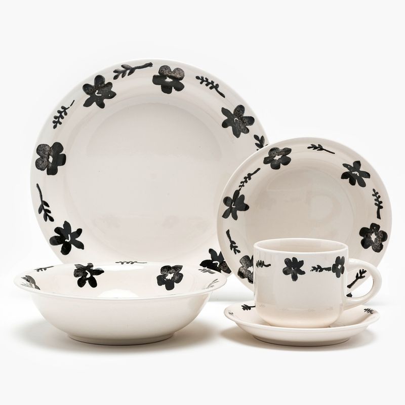 AMBIENTA - Set Vajilla Ambienta Flor Negra Cerámica 30 Piezas