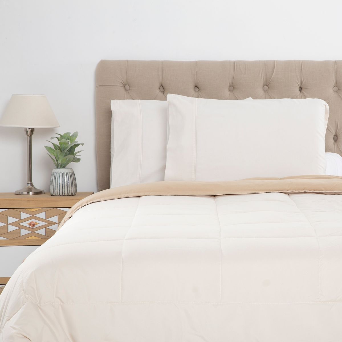 MICA - Plumón Bicolor Beige/Crudo Mica