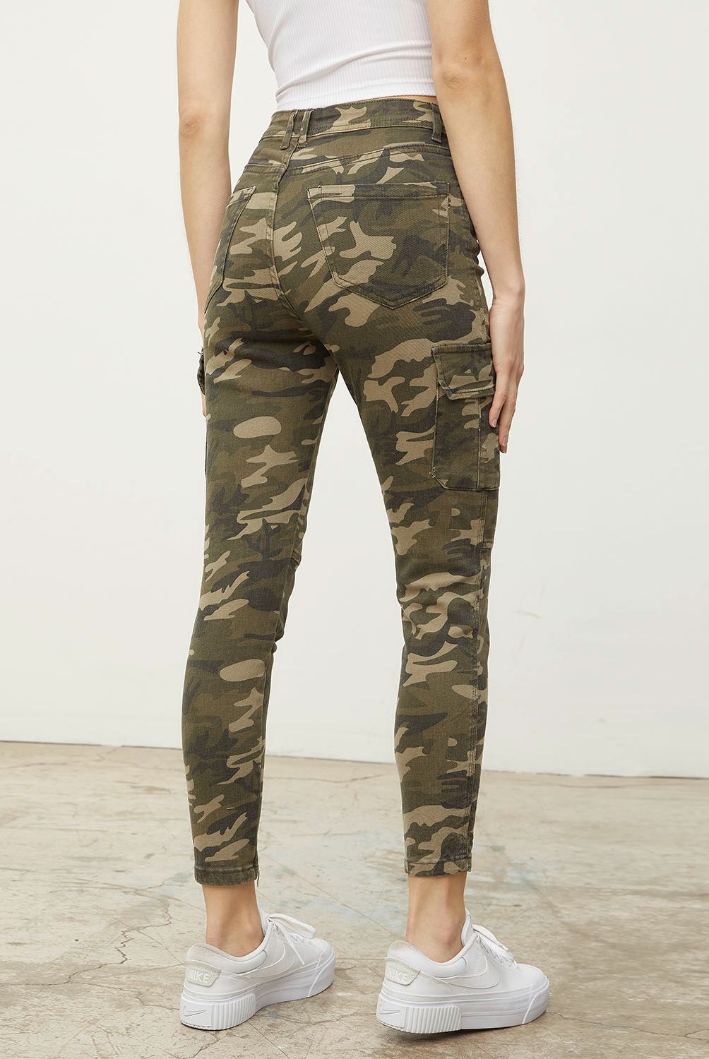 SYBILLA - Jeans Mujer Cargo Noelle Tiro Alto Denim Sybilla