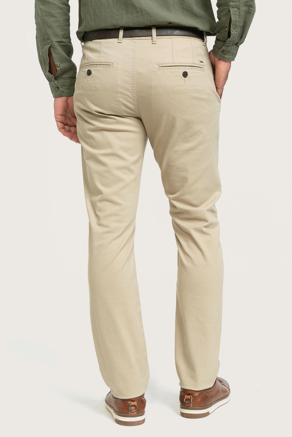 BASEMENT - Pantalón Chino Algodón Orgánico Slim Fit Hombre