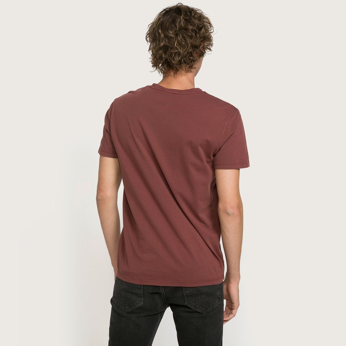 AMERICANINO - Polera Básica Cuello V Hombre