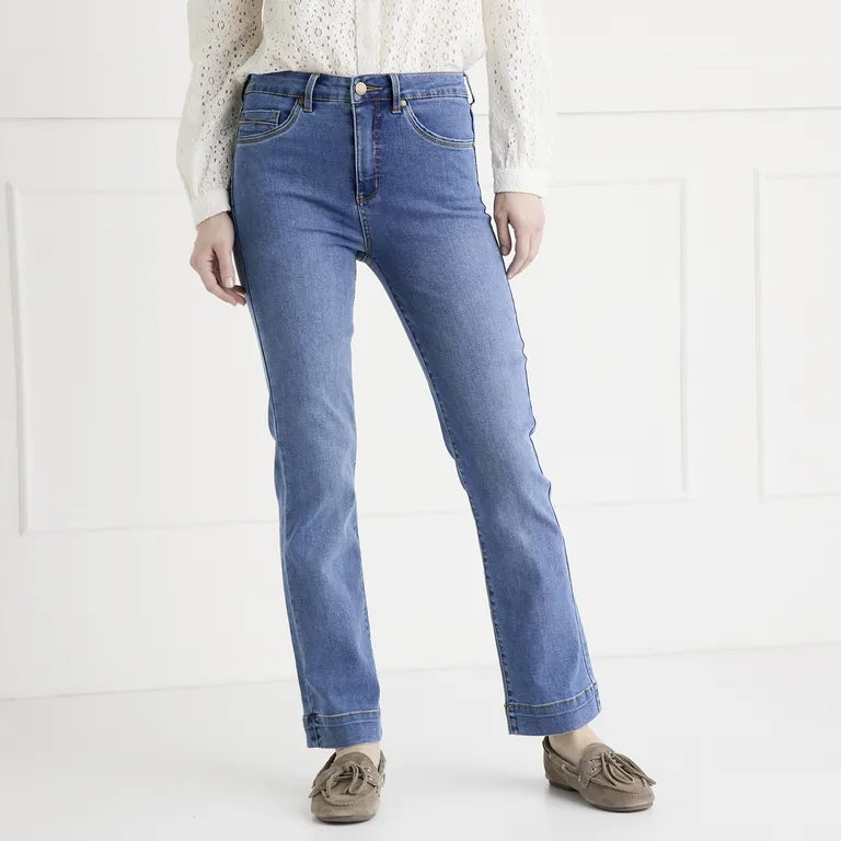 Jeans Straight Tiro Alto Mujer
