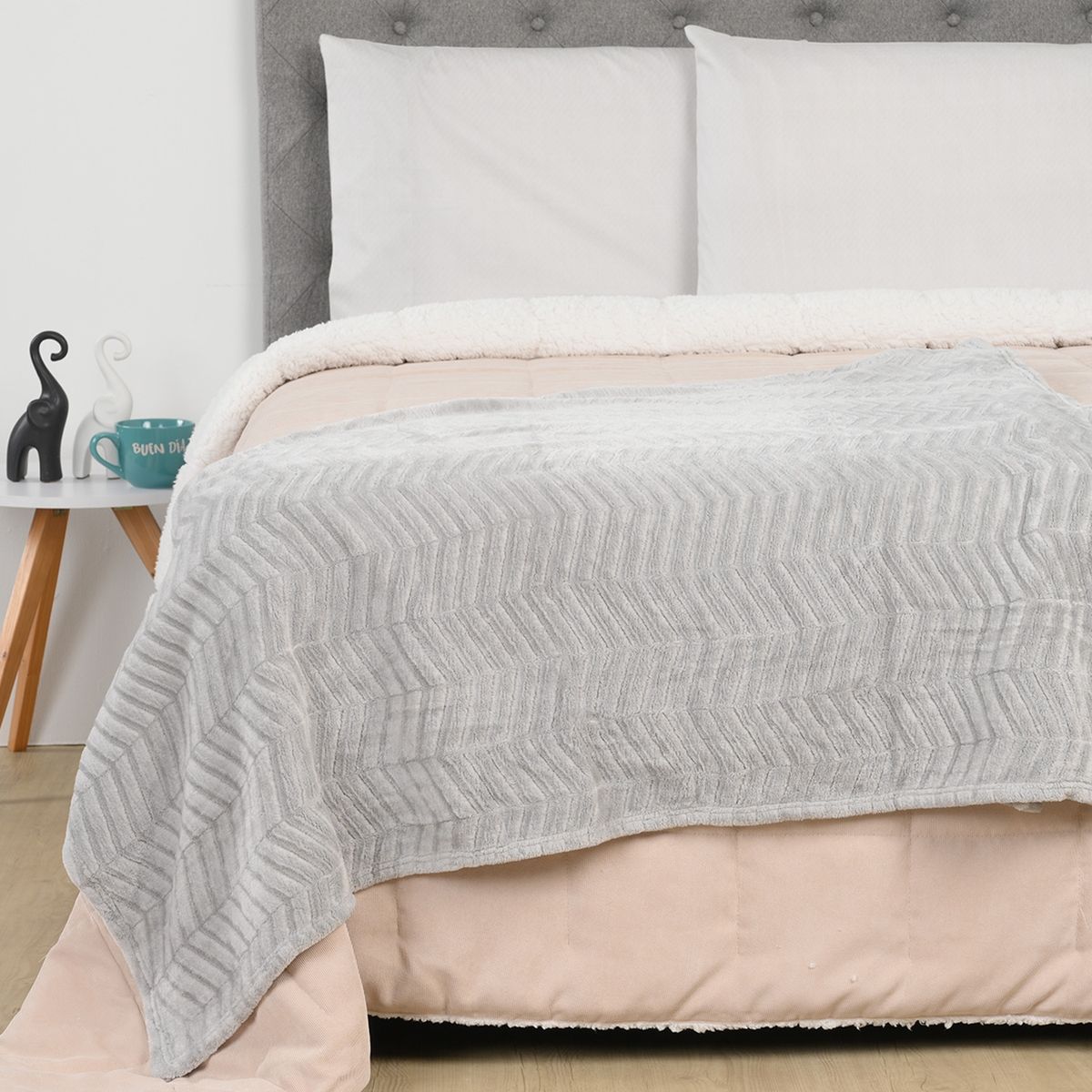 MICA - Manta Moa Mica