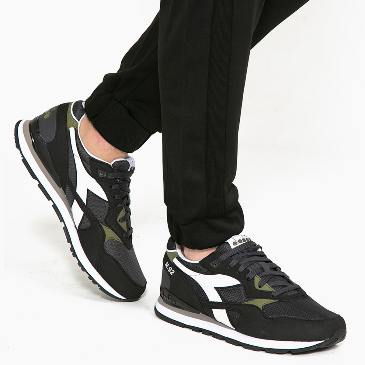 DIADORA - Zapatilla Urbana Hombre Negro Diadora