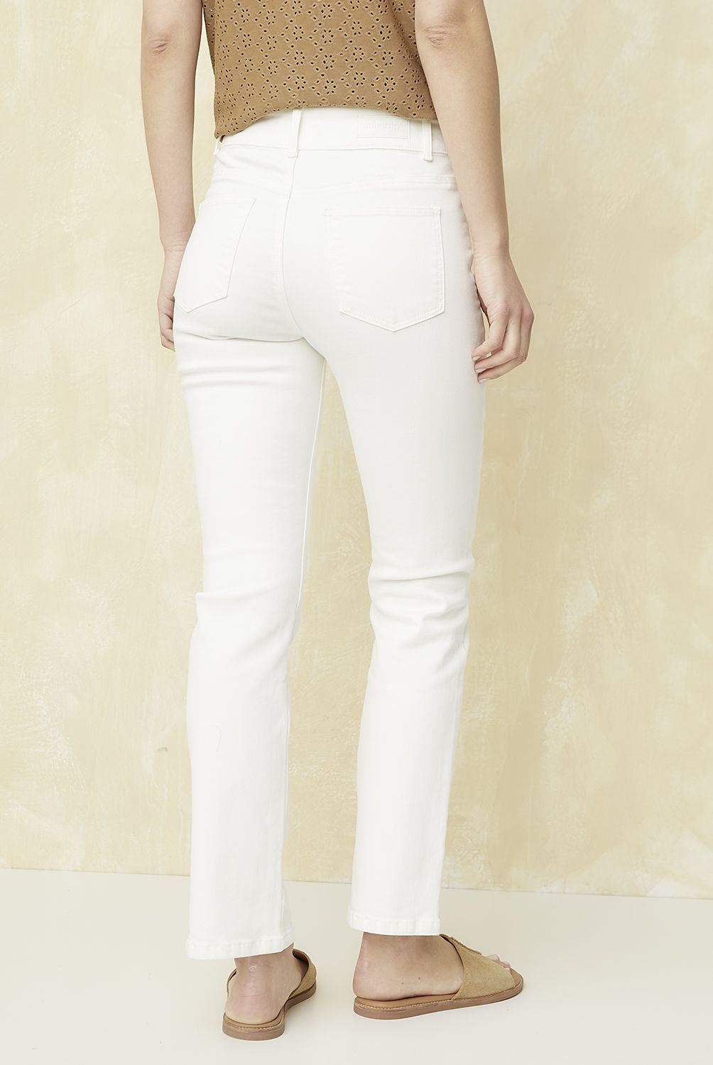 UNIVERSITY CLUB - Jeans University Club Boot Cut Tiro Medio Mujer Algodón Stretch