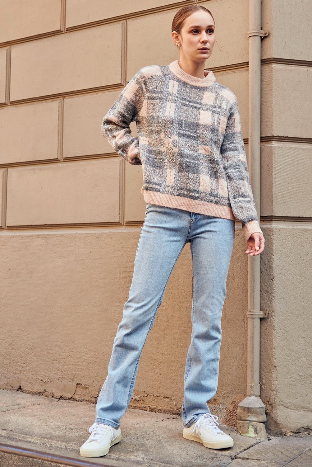 UNIVERSITY CLUB - Jeans University Club Boot Cut Tiro Medio Mujer Algodón Stretch