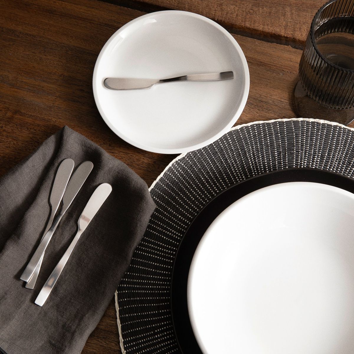 BASEMENT HOME - Set Cuchillos Untar Basement Home Draco Acero Inoxidable 6 Unidades