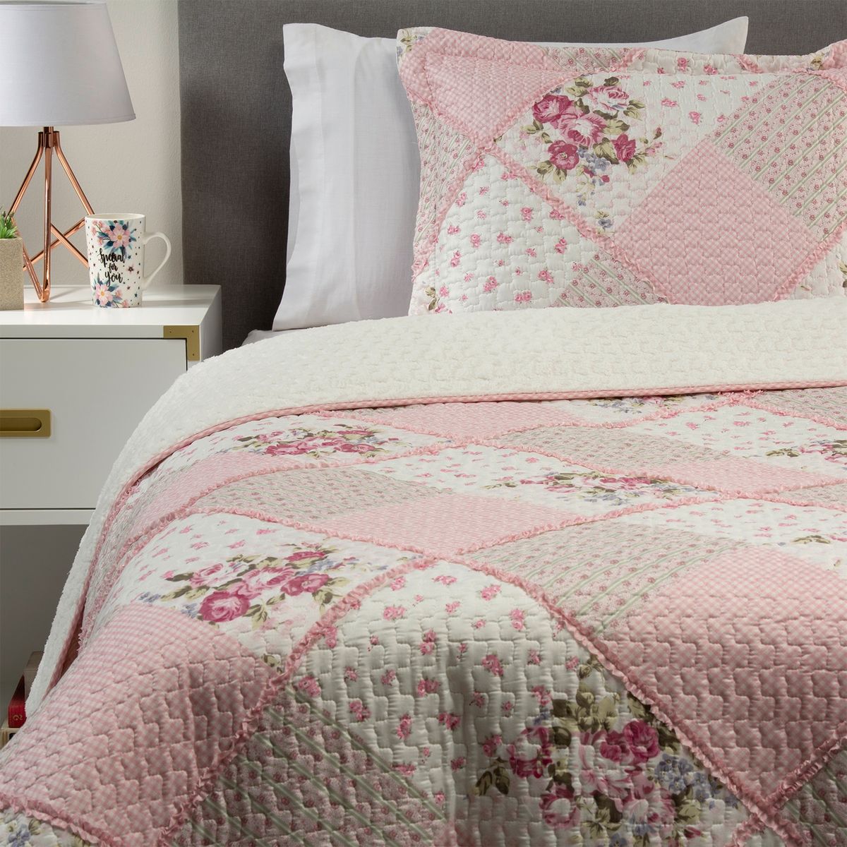 TEXTIL VIÑA - Cubrecama Patch Rosado Sherpa