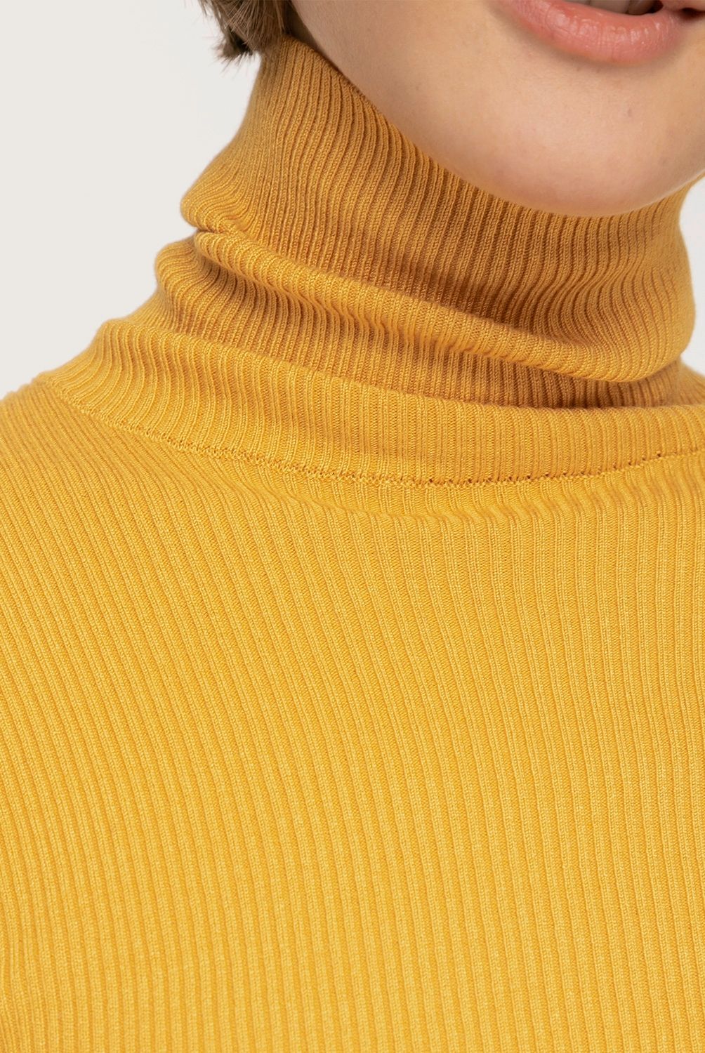 BASEMENT - Sweater beatle mujer