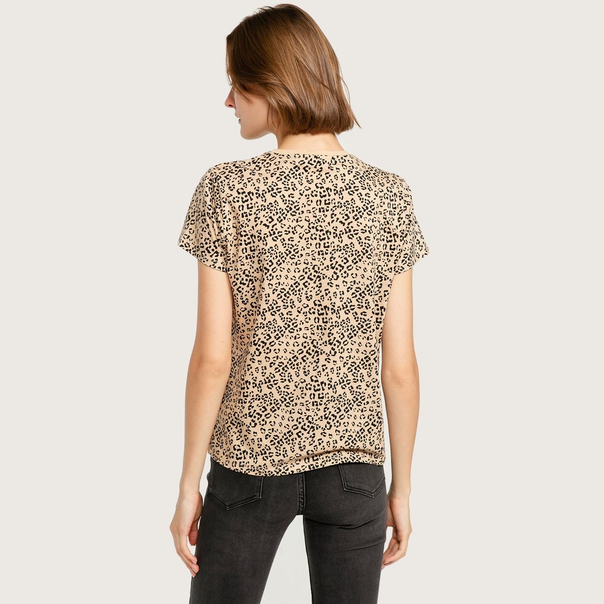 BASEMENT - Polera Manga Corta Mujer