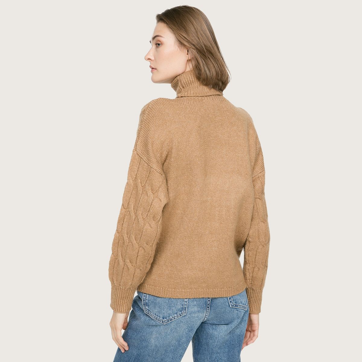 BASEMENT - Sweater mujer