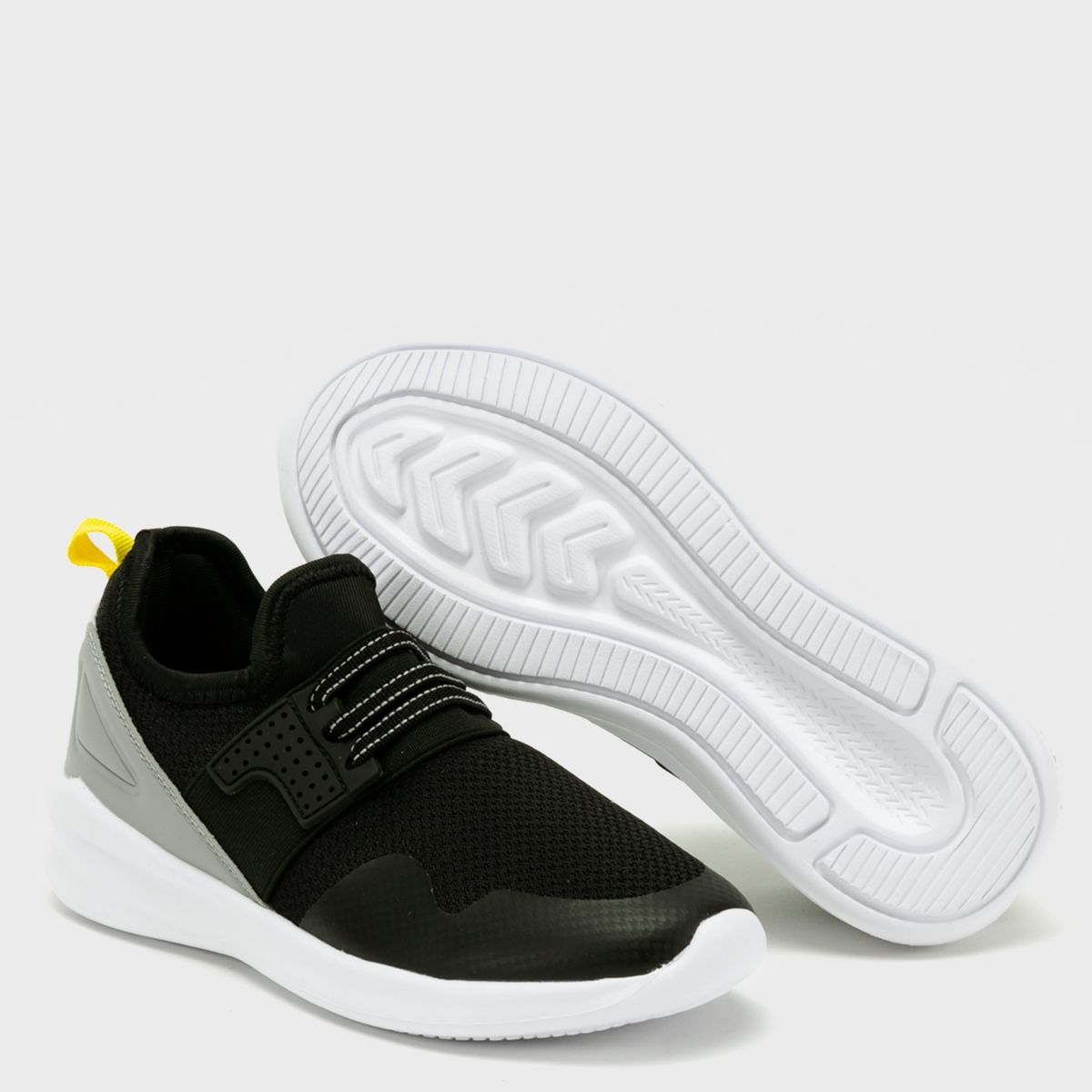 YAMP - Zapatilla Urbana Niño Negra