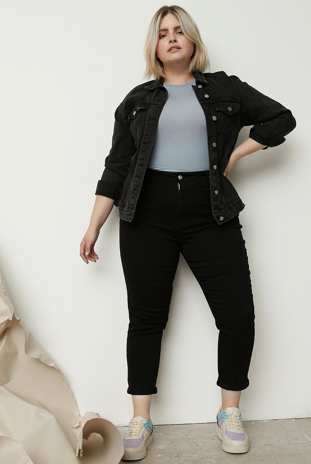 SYBILLA - Jeans Mom Megan Plus Tiro Medio Mujer Sybilla