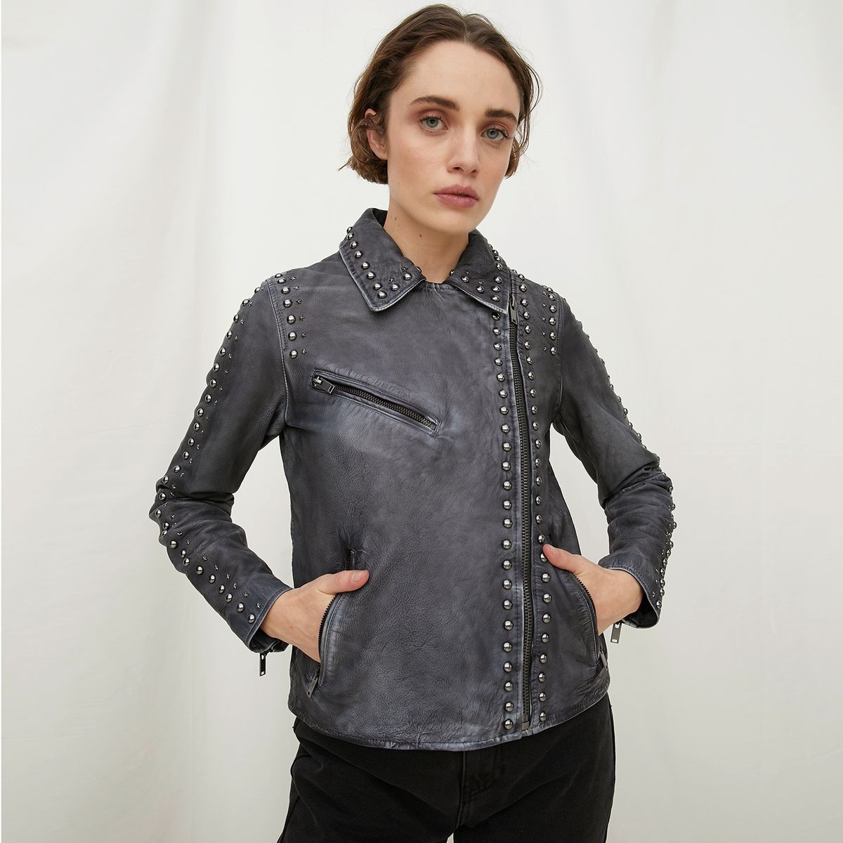 BASEMENT - Chaqueta Cuero Tachas Mujer