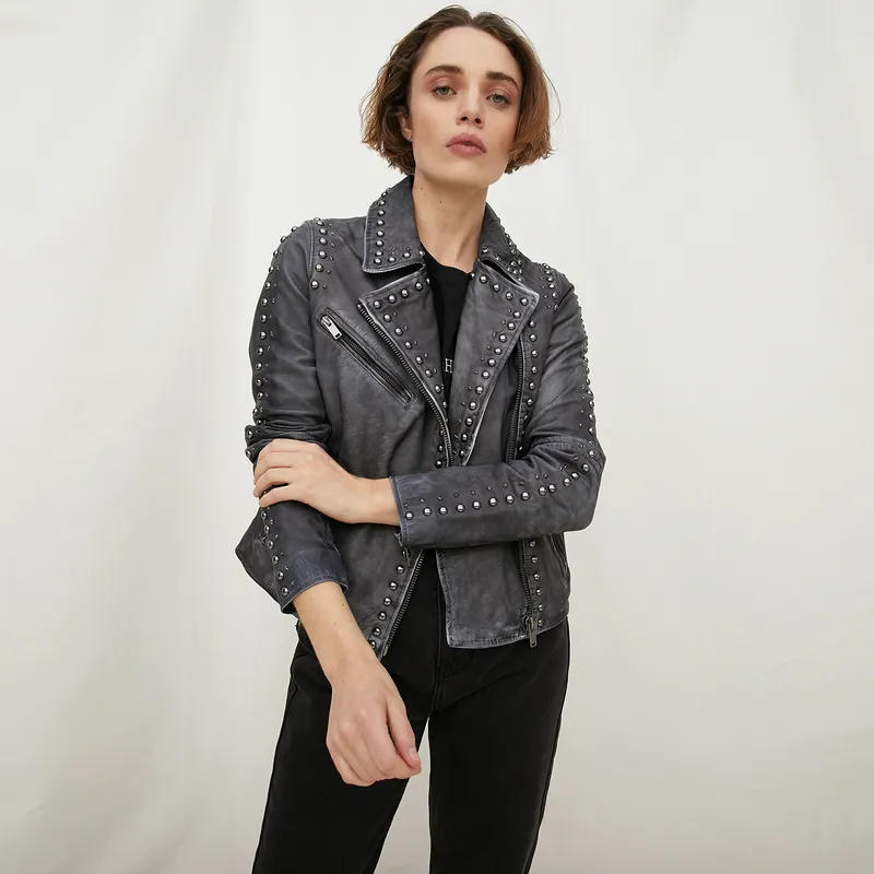 BASEMENT - Chaqueta Cuero Tachas Mujer