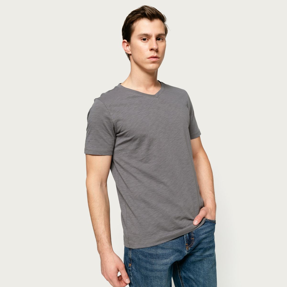 BASEMENT - Polera Hombre