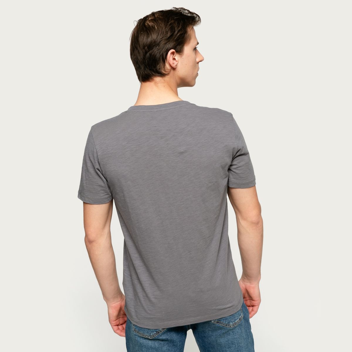 BASEMENT - Polera Hombre