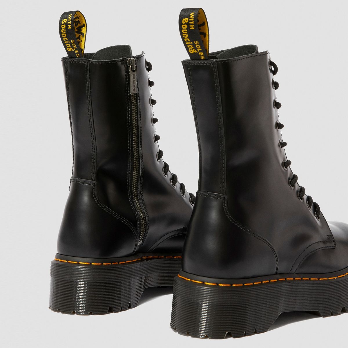 DR MARTENS - Dr Martens Jadon Hi Botín Mujer Cuero Negro
