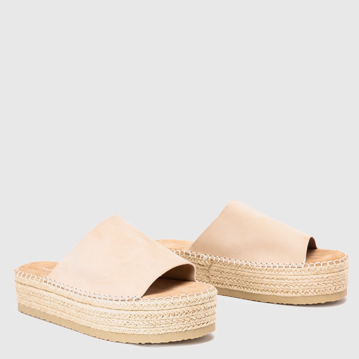 BASEMENT - Sandalia Mujer Cuero Beige