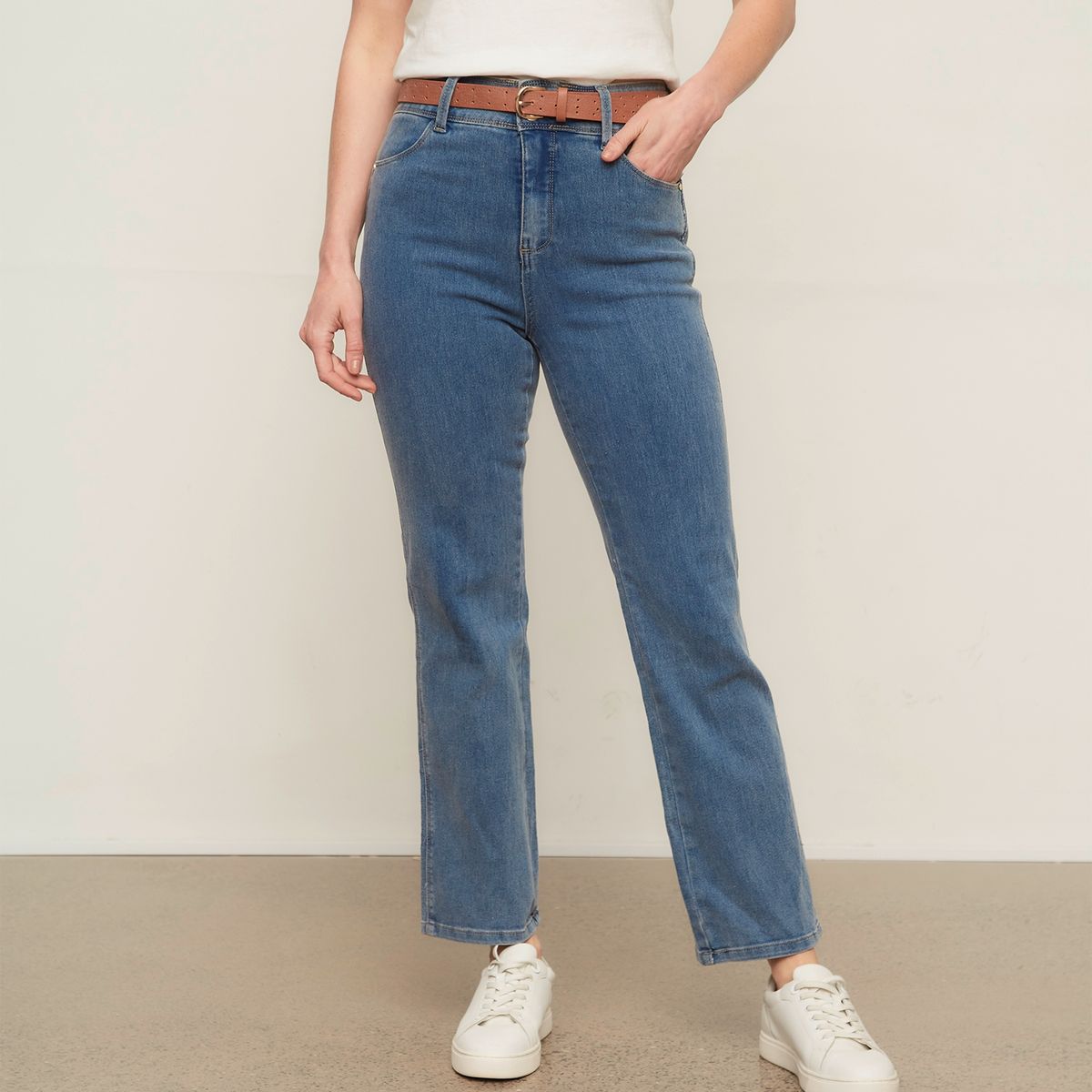 NEWPORT - Jeans Recto Tiro Alto Mujer Newport