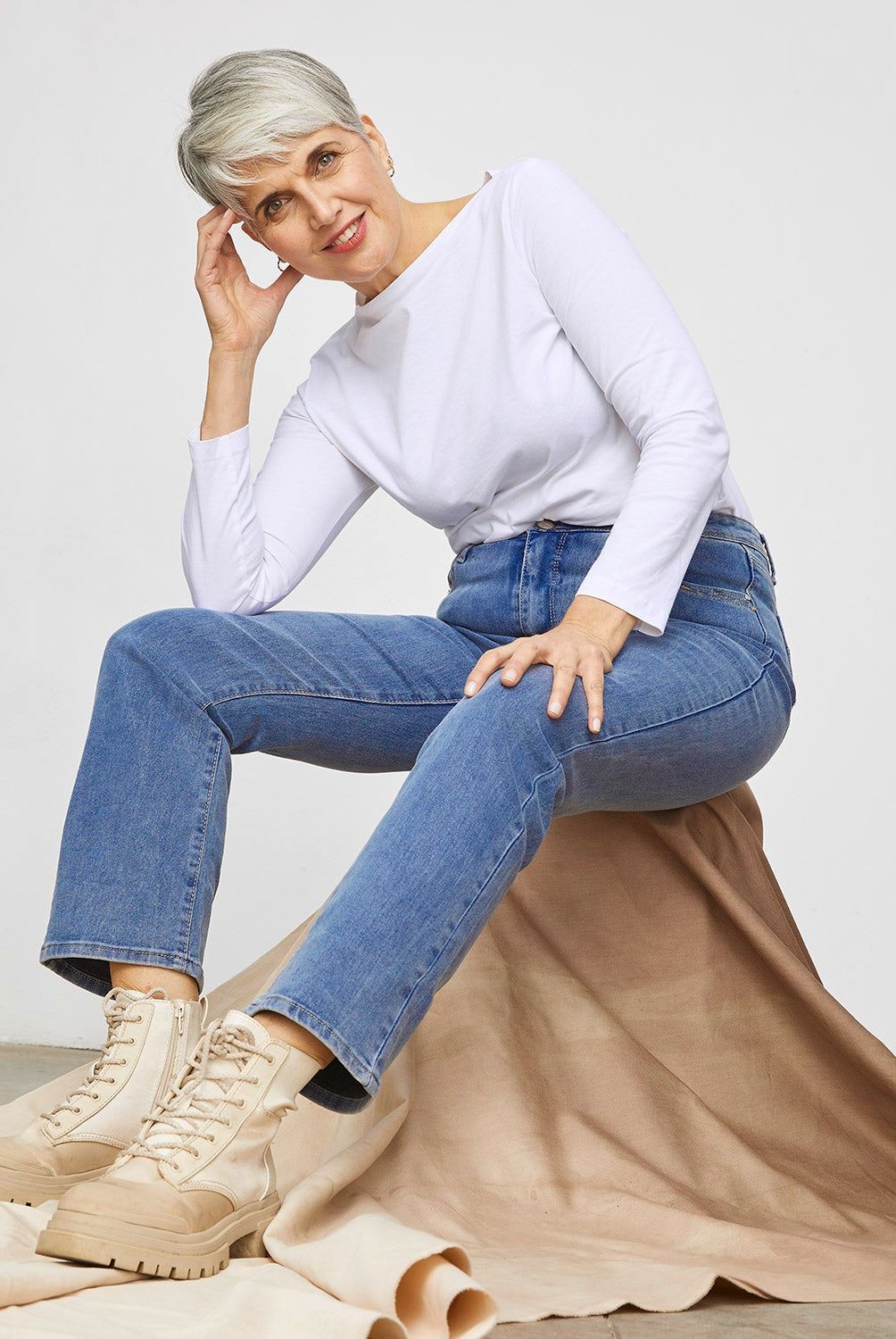NEWPORT - Jeans Recto Tiro Alto Newport Mujer Denim Casual