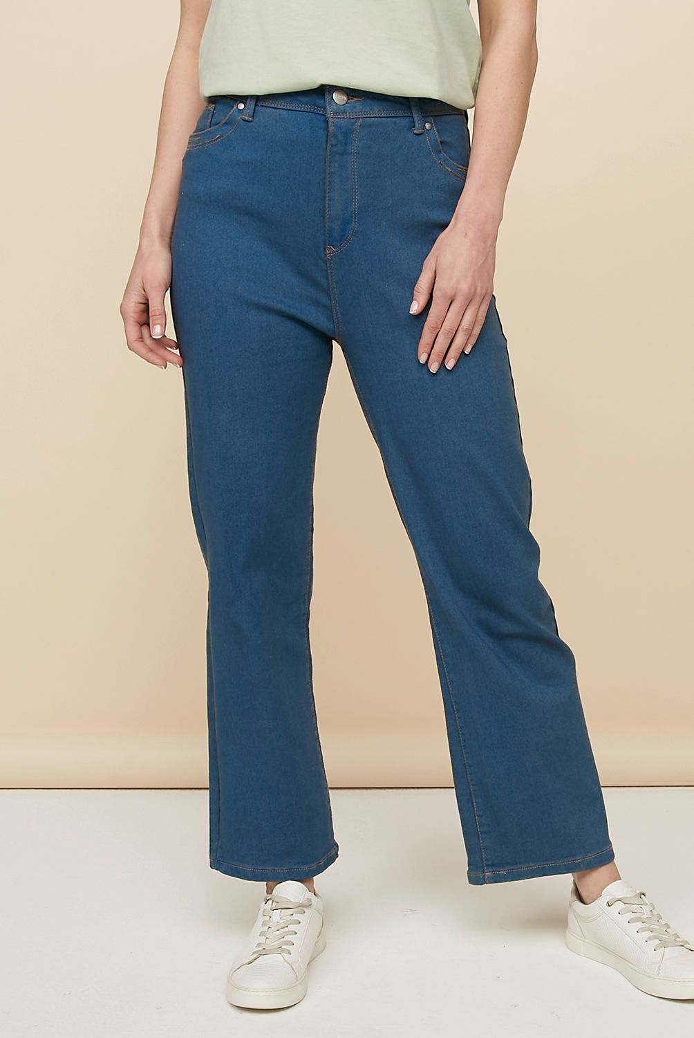 NEWPORT - Jeans Recto Tiro Alto Newport Mujer Denim Casual