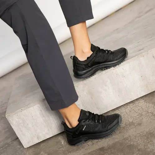 MOUNTAIN GEAR - Zapatillas Outdoor Mujer Carlow NE Negras