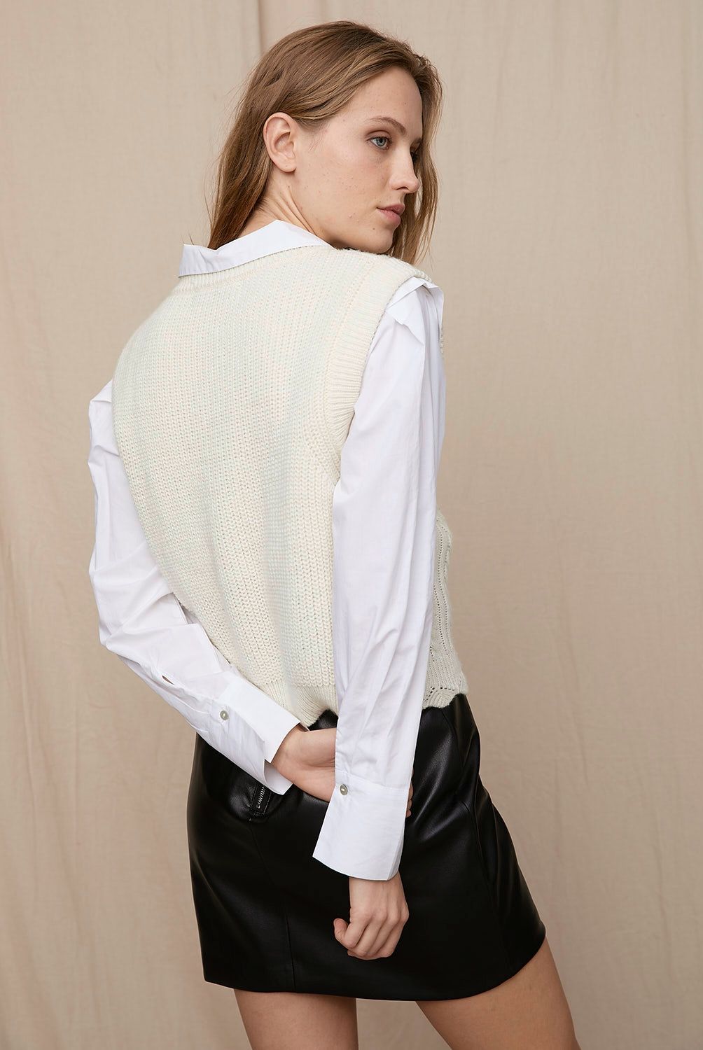 BASEMENT - Sweater Mujer