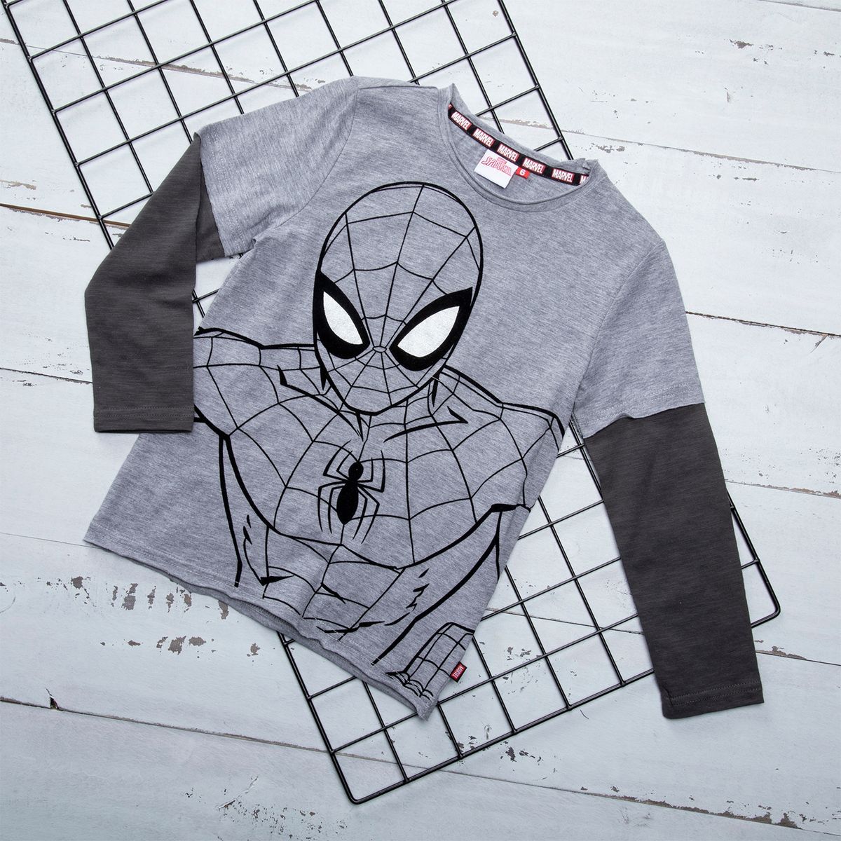MARVEL - Polera Spiderman Algodón Niño