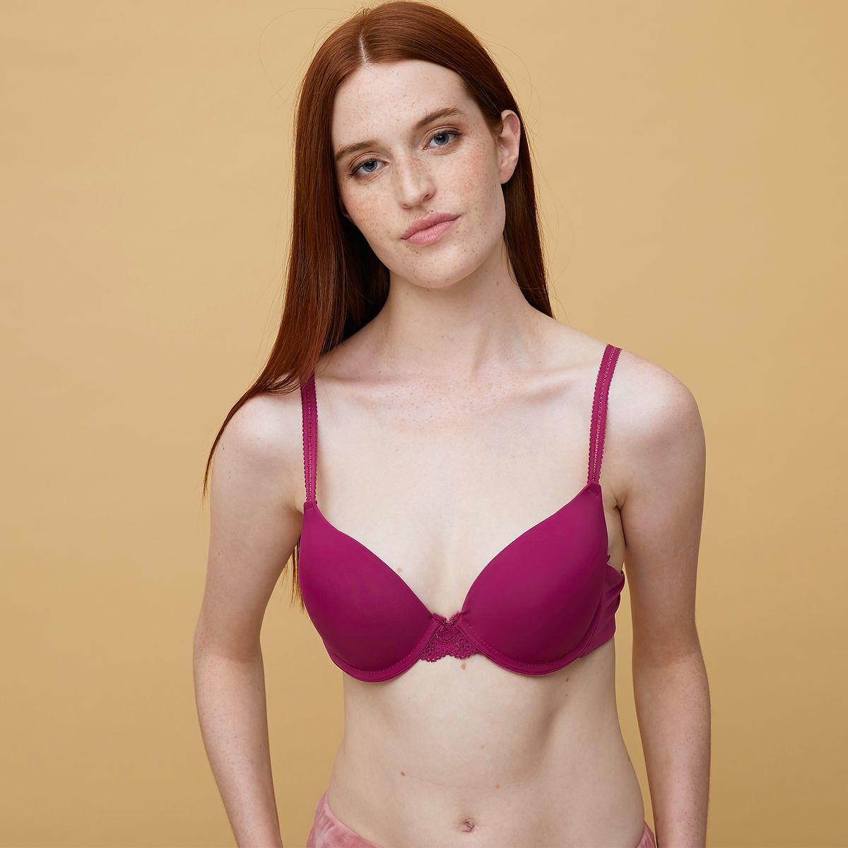 UNIVERSITY CLUB - University Club Sostén