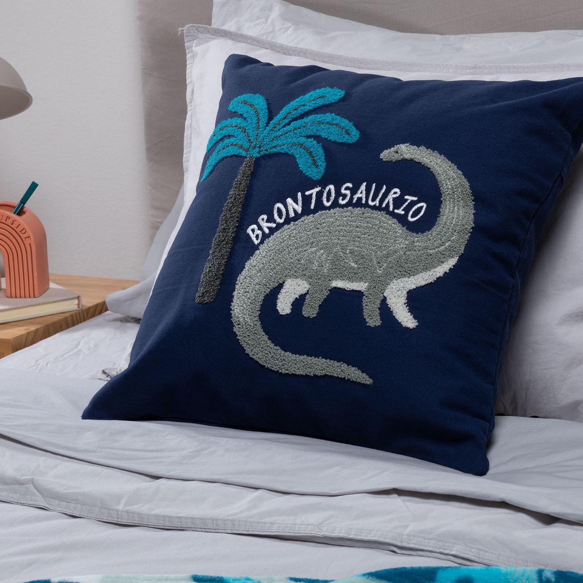 MICA KIDS - Cojín Infantil Tuf Garra 45X45 Cm Mica Kids