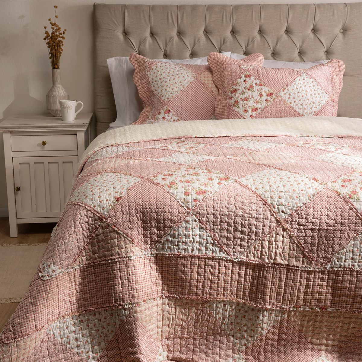 TEXTIL VIÑA - Cubrecama Patch Sherpa Rosado Textil Viña