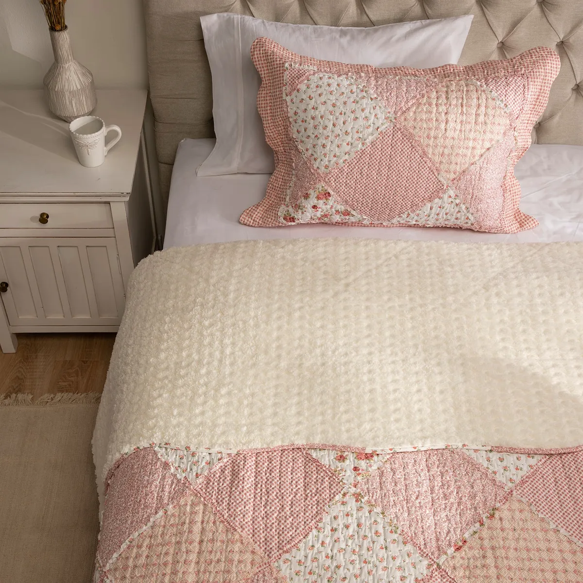 TEXTIL VIÑA - Cubrecama Patch Sherpa Rosado Textil Viña