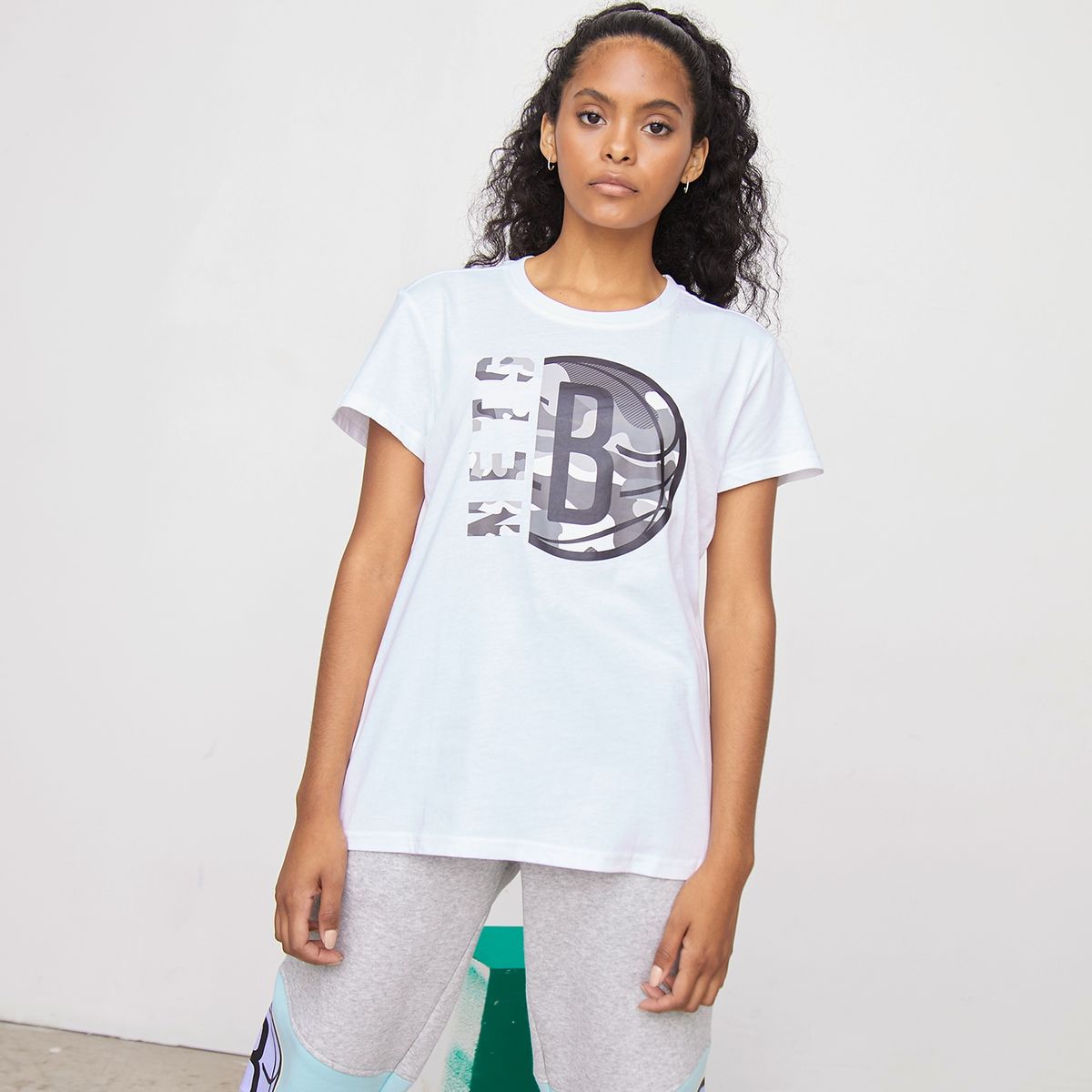 NBA - Polera Manga Corta Mujer Nba