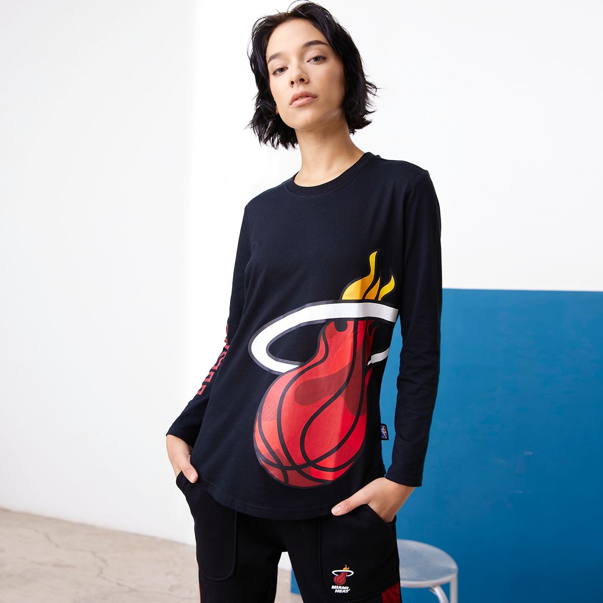 NBA - Polera Manga Larga Mujer Nba