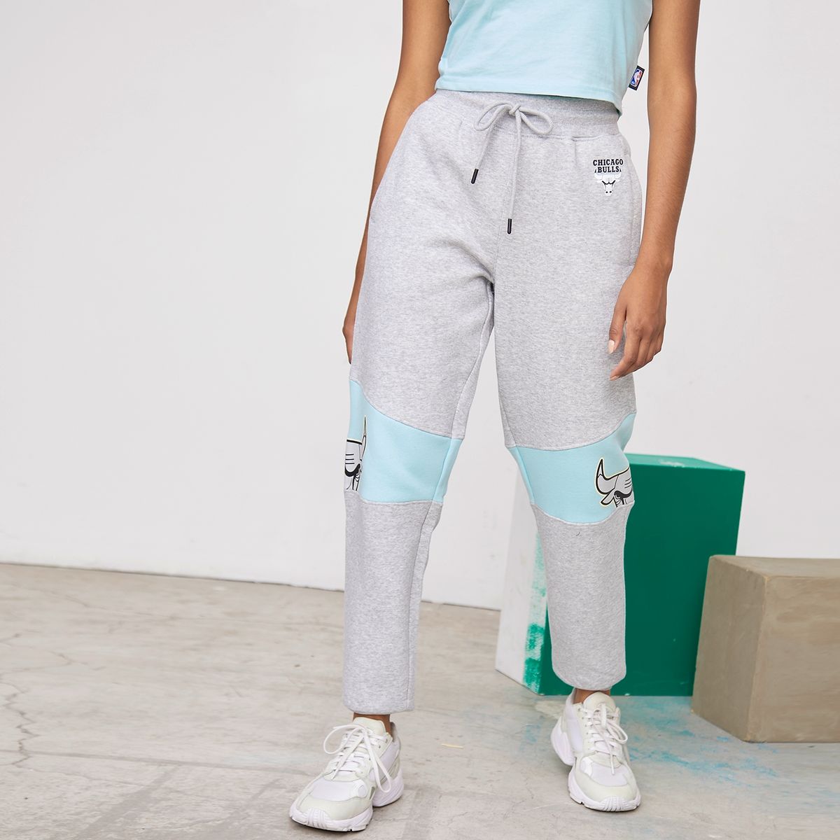NBA - Pantalón de Buzo Mujer NBA