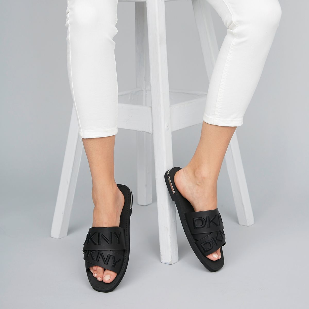 DKNY - Sandalias Mujer Negro