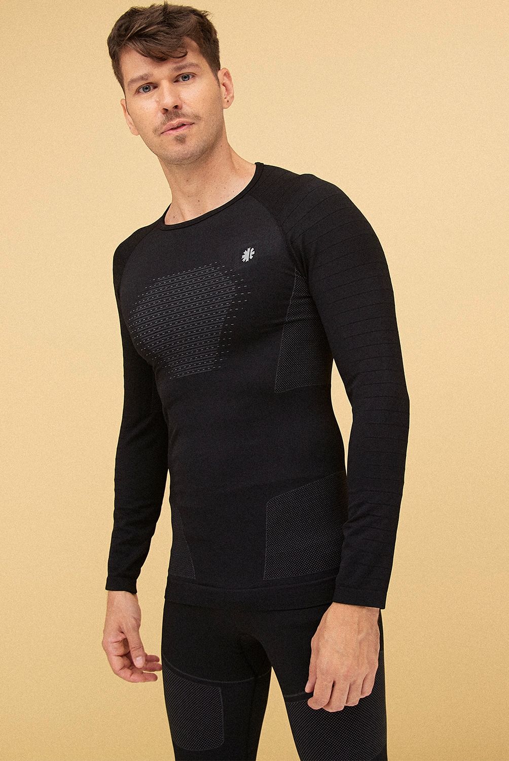 MOUNTAIN GEAR - Mountain Gear Polera Primera Capa Deportiva Manga Larga Hombre