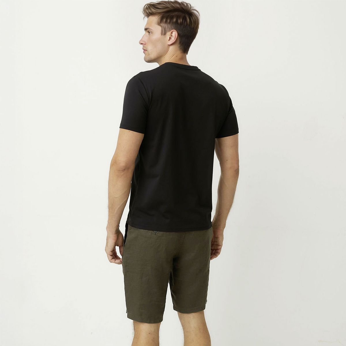 WOLF&HANK - Polera Manga Corta Algodón Cuello V Hombre Wolf&Hank