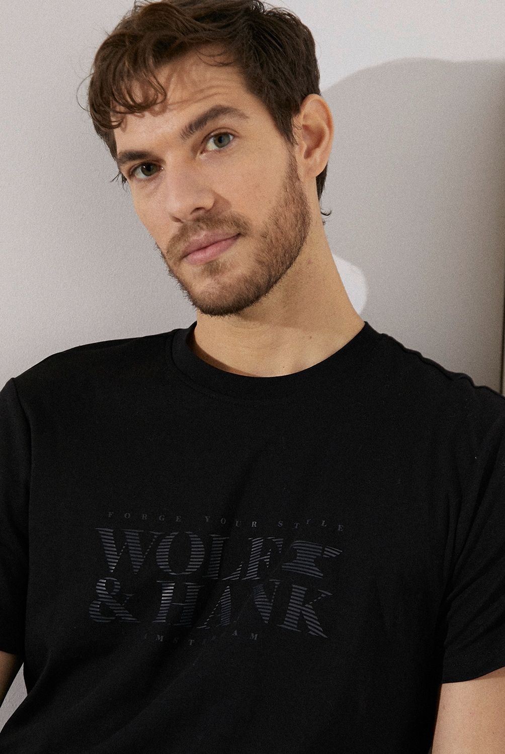 WOLF&HANK - Wolf & Hank Polera Cuello Redondo 100% Algodón Hombre