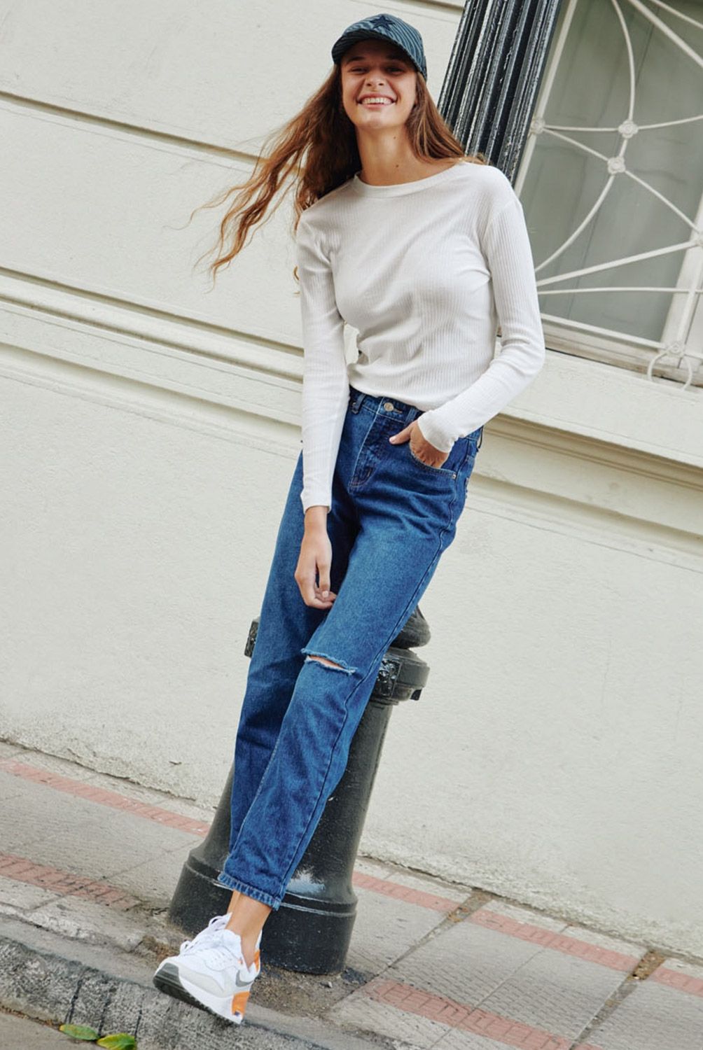 SYBILLA - Jeans Mom Fit Sybilla Tiro Alto Rotos Mujer Algodón