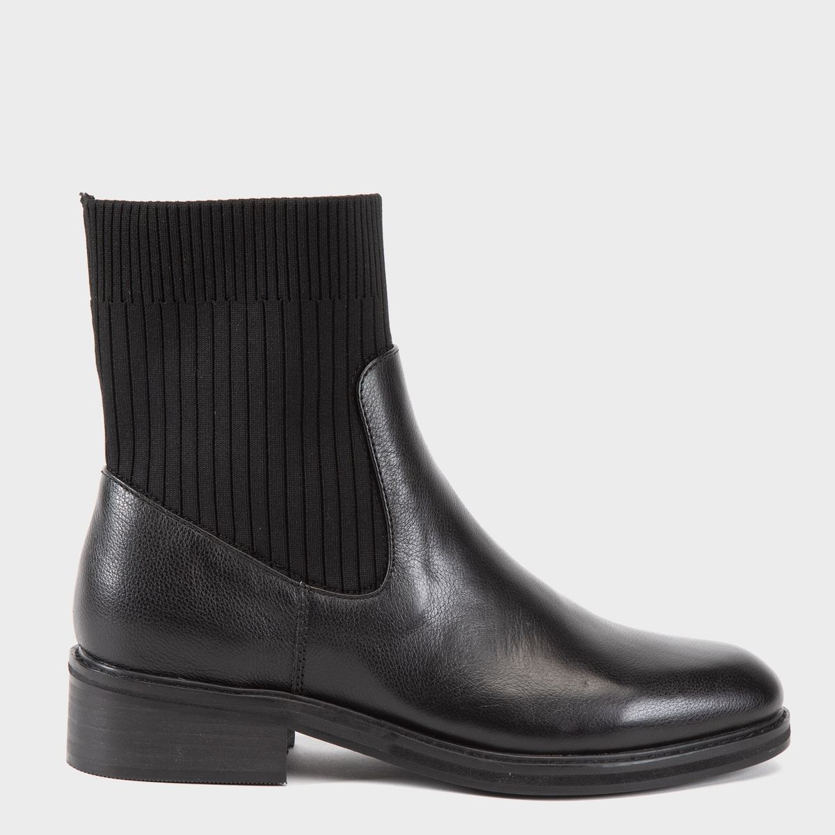 BASEMENT - Botín Mujer Negro Basement